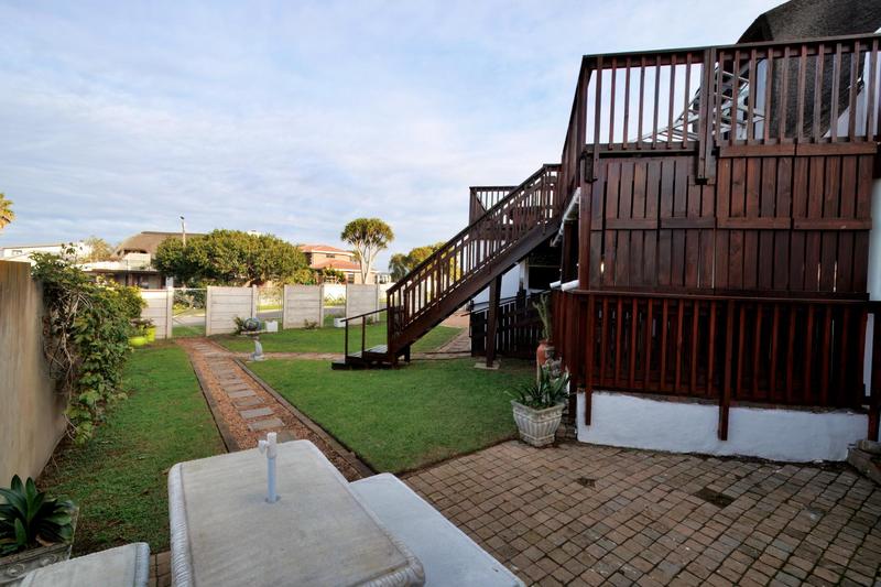 5 Bedroom Property for Sale in Stilbaai Wes Western Cape